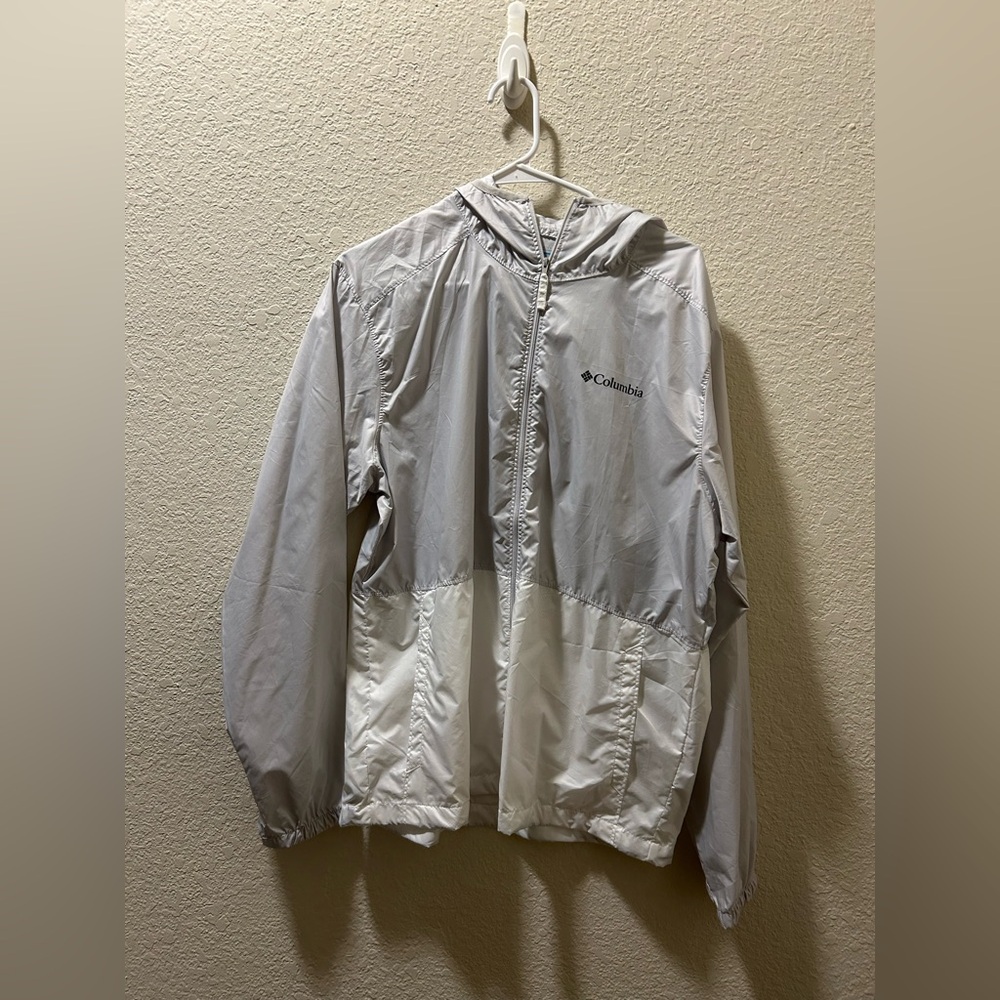 Columbia Men's Windbreaker
